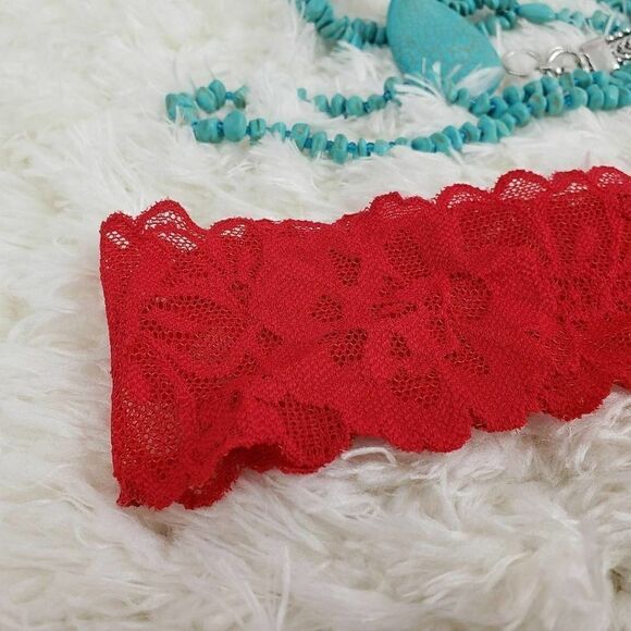 NWT Victoria's Secret Red Cherry Burst Lace Mesh Stars Print THONG MEDIUM - Picture 3 of 4